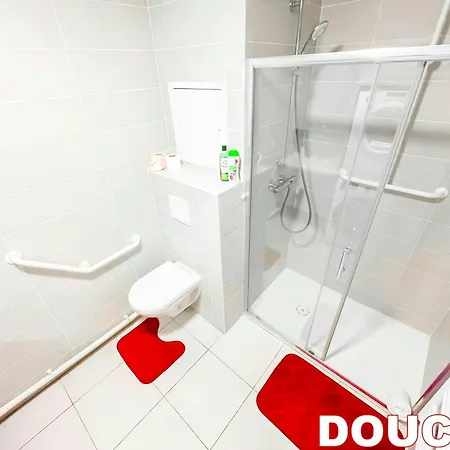 Grand T2 Neuf 2023 Avec Parking - 5 Min Du Metro Apartment